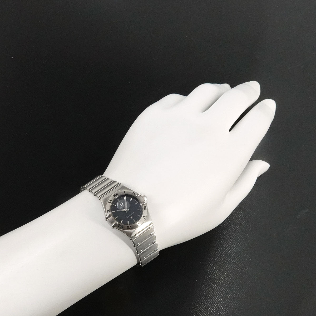 Constellation 1562 40 Quartz Gray Dial Ladies Watch