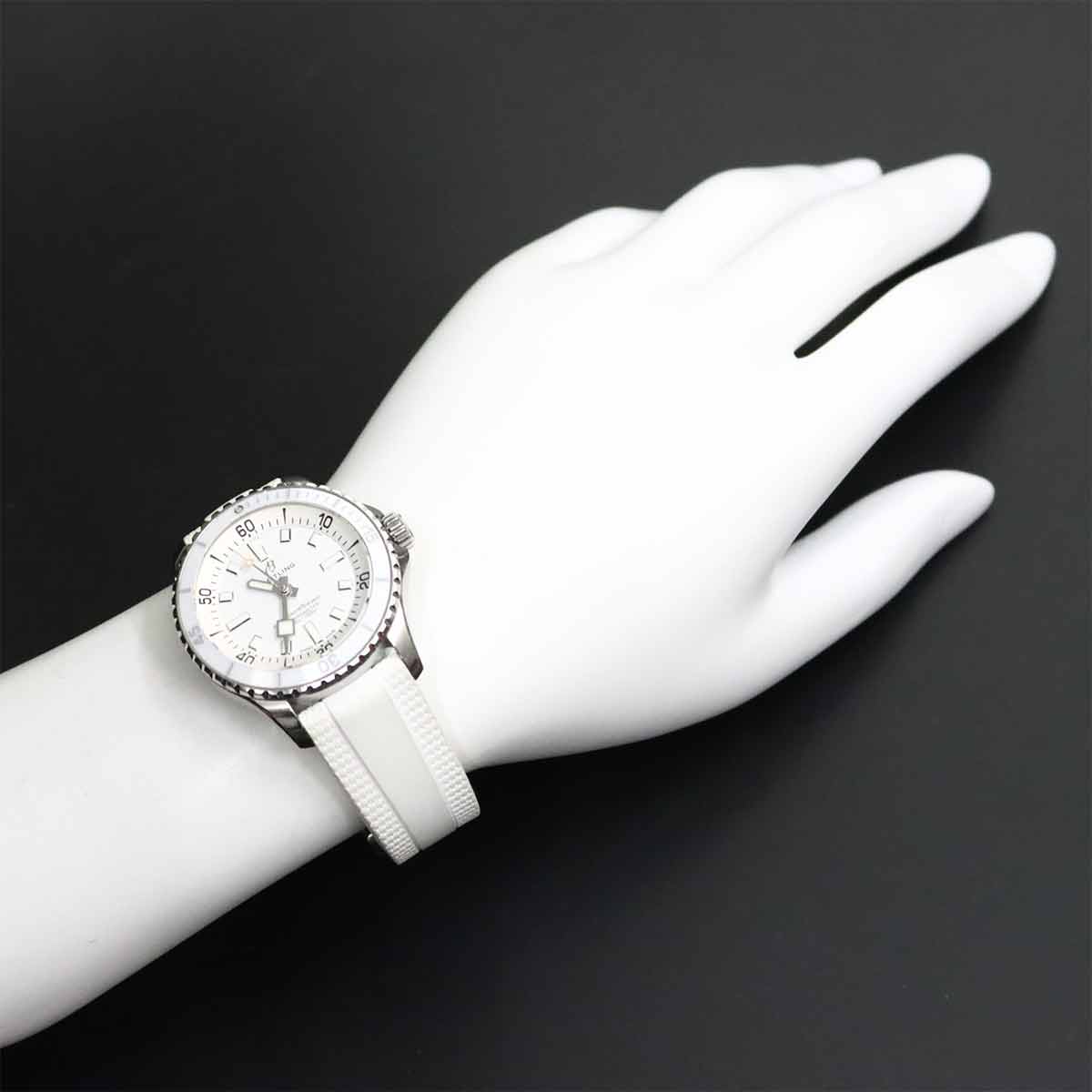 Super Ocean 36mm A17377 Date Automatic White Dial Ladies