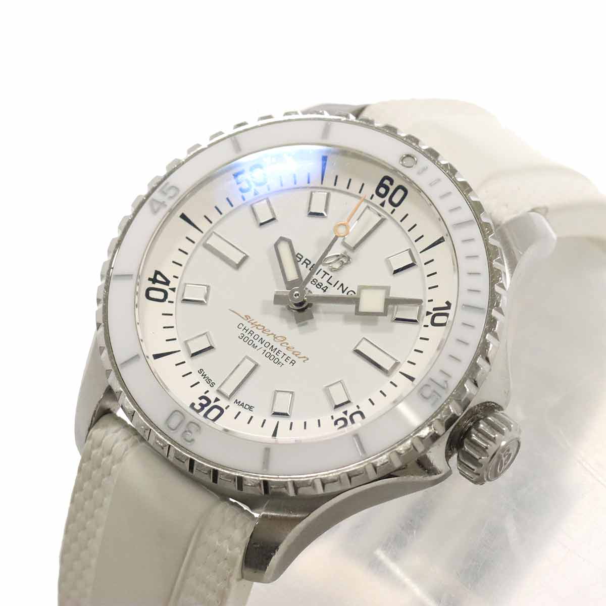 Super Ocean 36mm A17377 Date Automatic White Dial Ladies