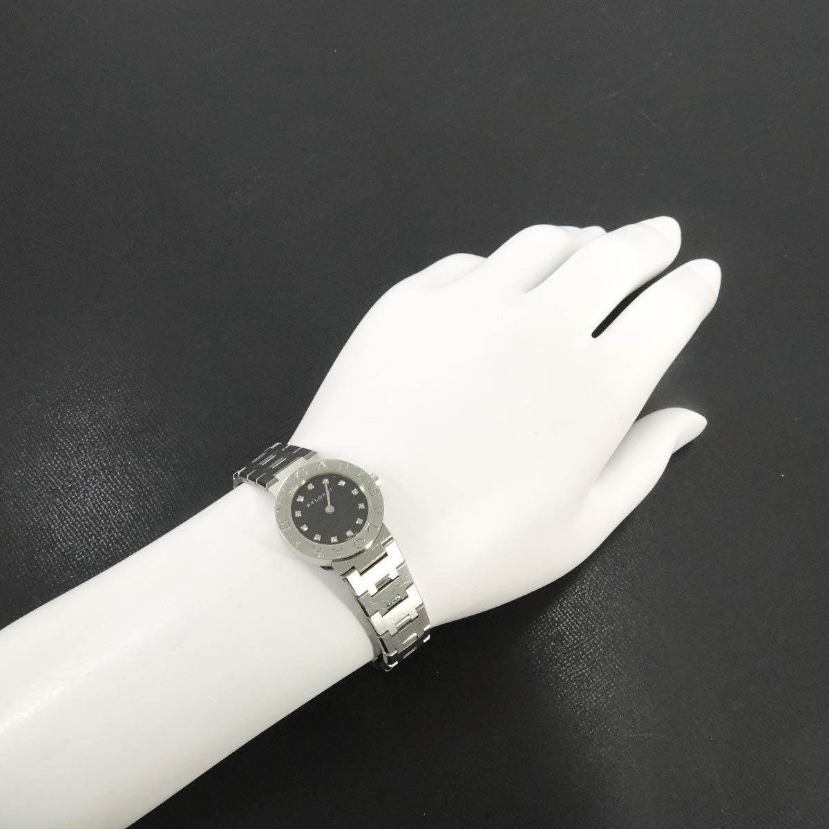 BVLGARIBVLGARI BB23SS 12P Diamond Quartz Black Dial Ladies