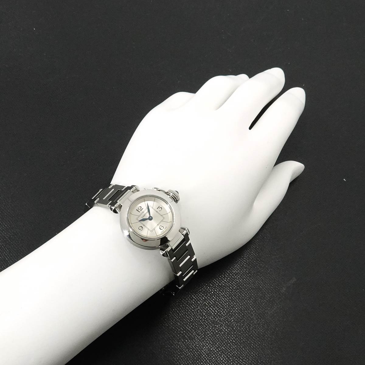 Miss Pasha W3140007 Quartz Silver Dial Ladies Wrist Watch