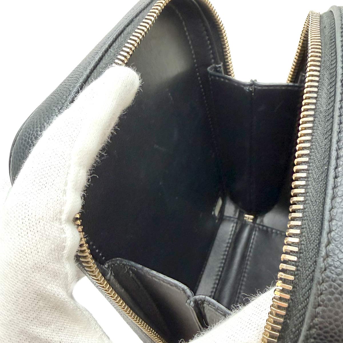 CC Filigree Vanity Shoulder Bag Leather Black