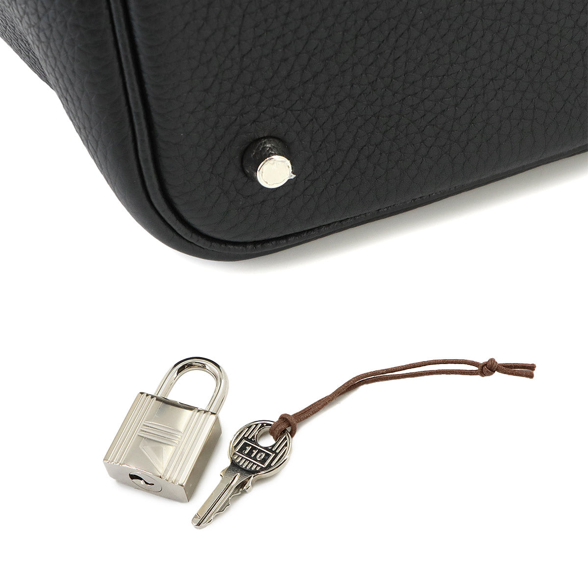 Picotin Lock MM Hand Bag Taurillon Clemence Black Purse