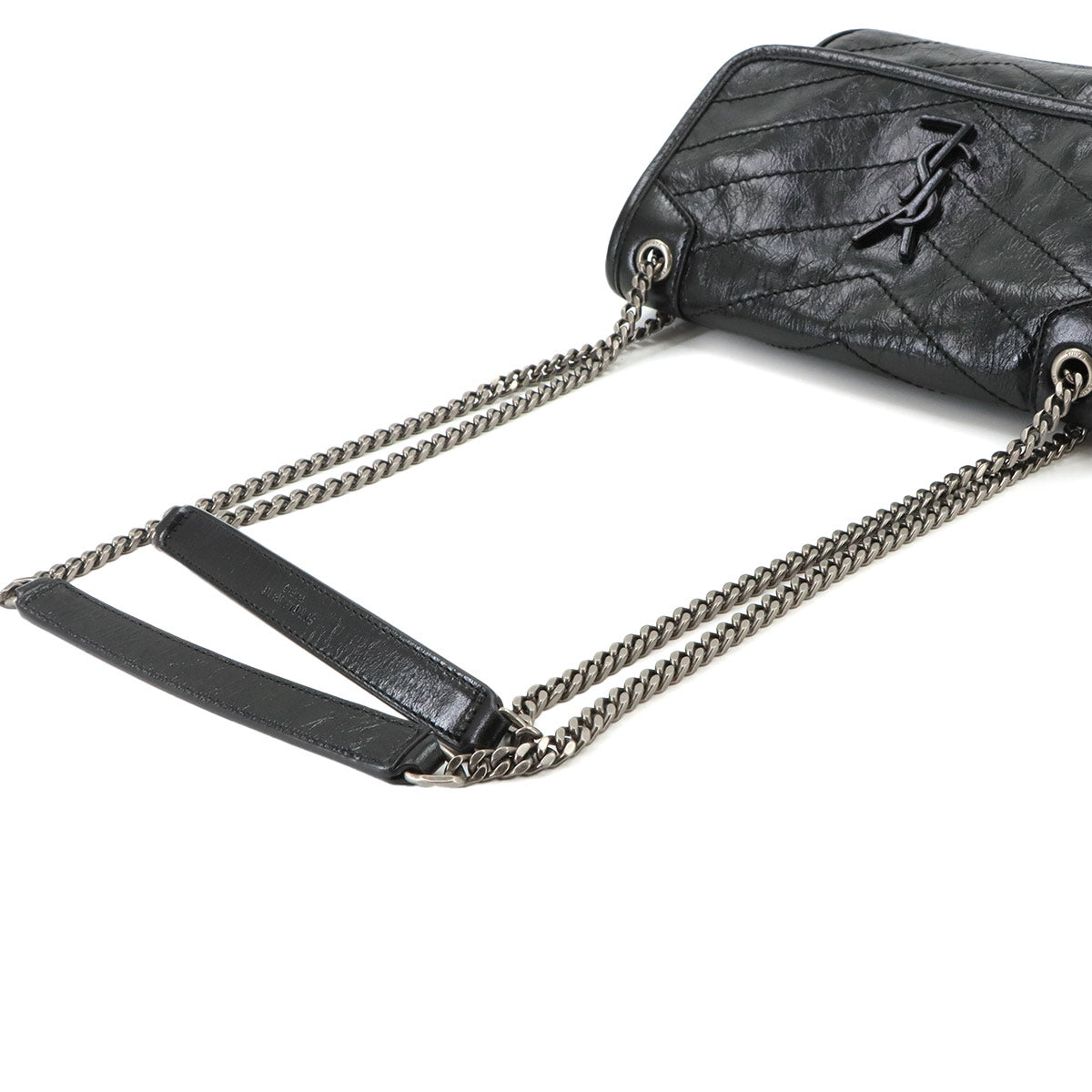 Niki Baby Chain Shoulder Bag Leather Noir 633160