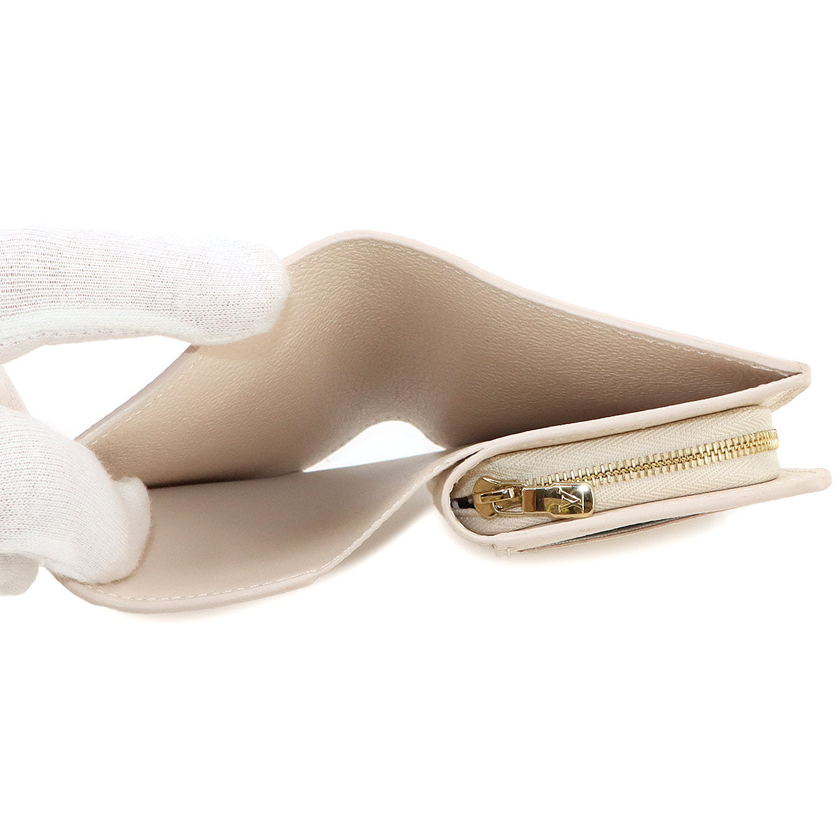 Mahina Clea Wallet Leather Dream beige M25595 Purse