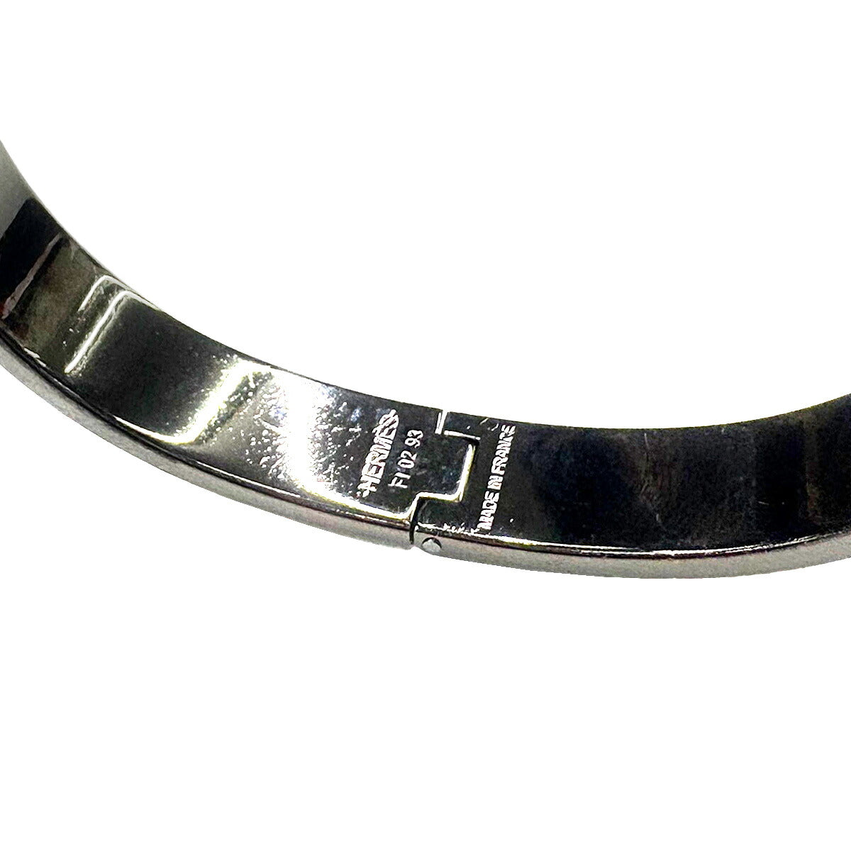 Clic HH T6 Bangle Cest la Fete Grand Classique So Black