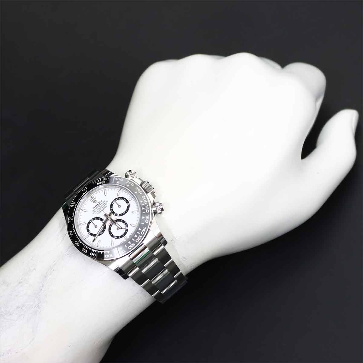Daytona 126500LN Serial Random Chronograph White Dial Mens