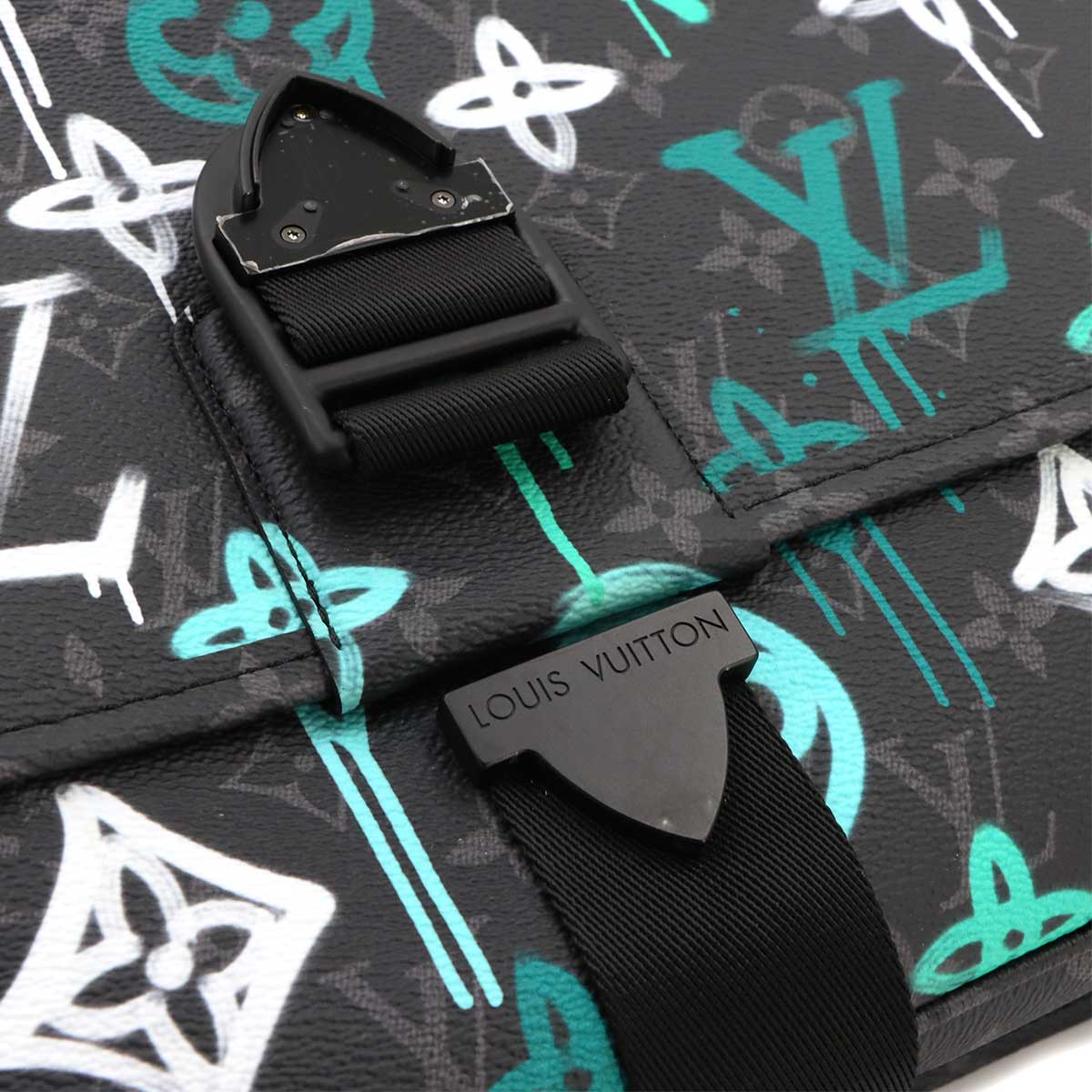 Monogram Archy Messenger Shoulder Bag M21394