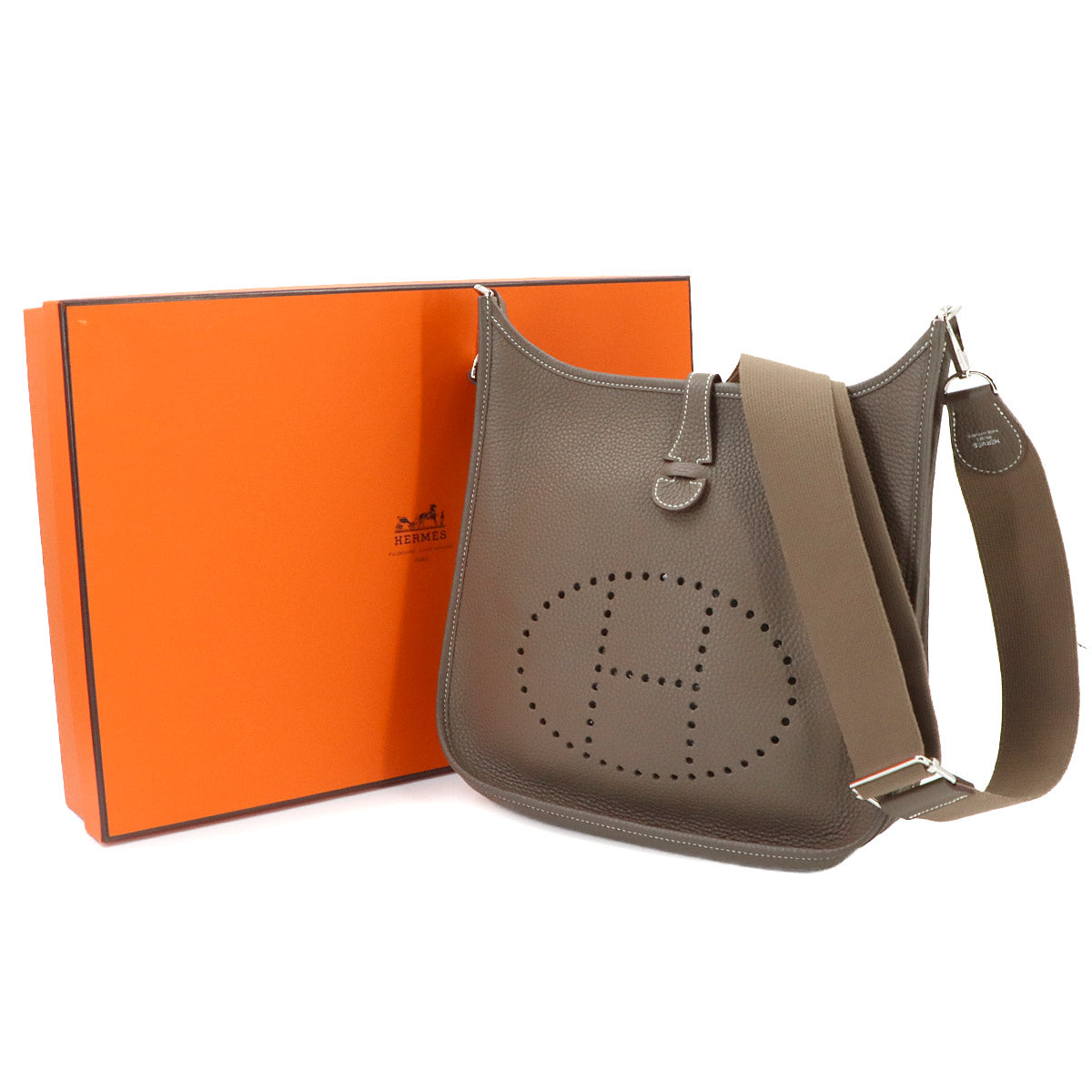 Everlyne 3 PM Shoulder Bag Taurillon Clemence Etoupe Purse