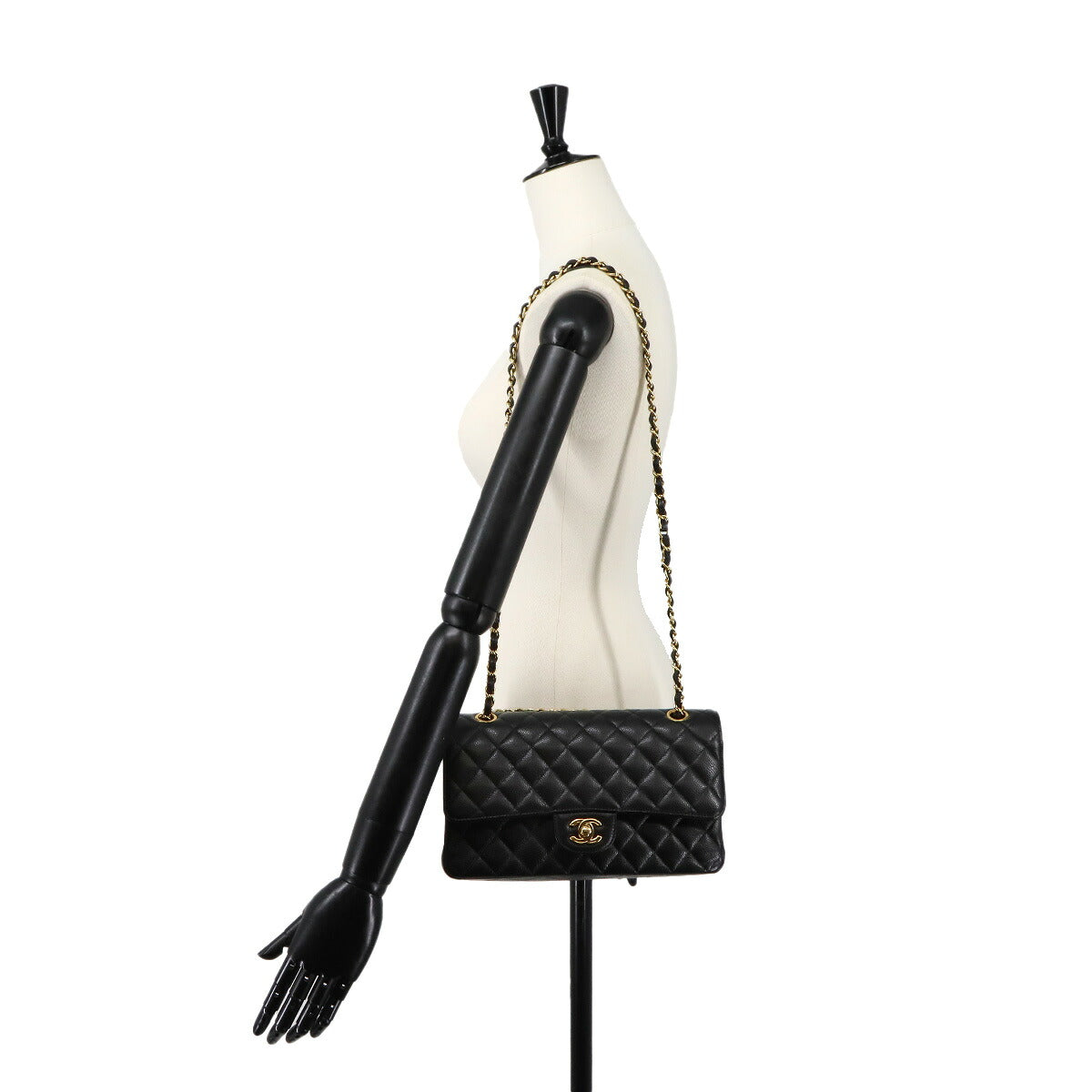 Matelasse 25 Chain Shoulder Bag Leather Black A01112