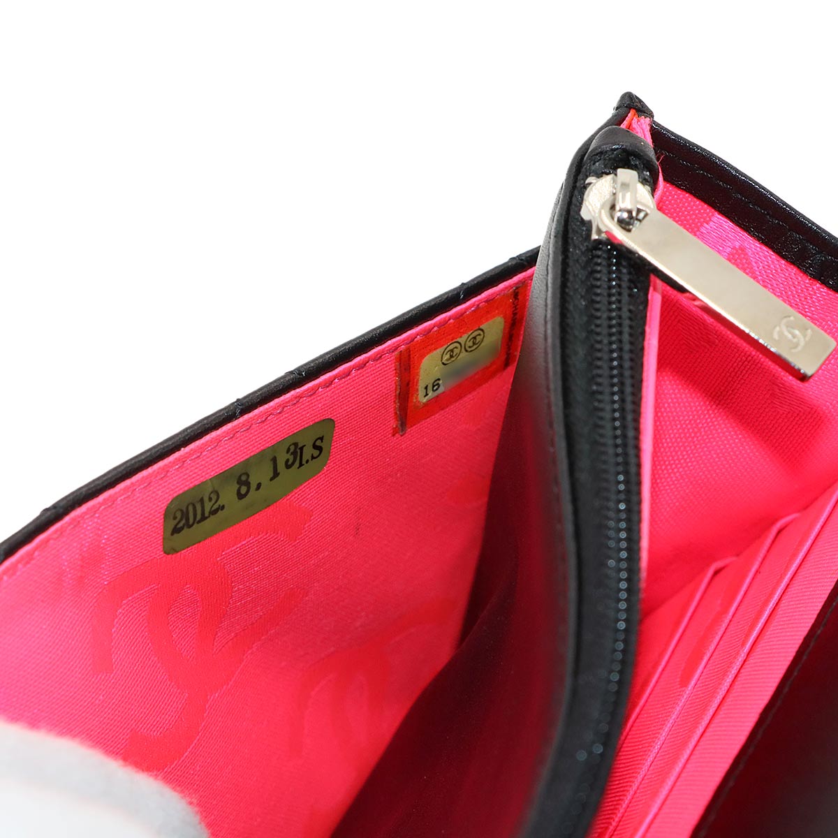 Cambon Line Chain Long Wallet Leather Enamel Black A46646