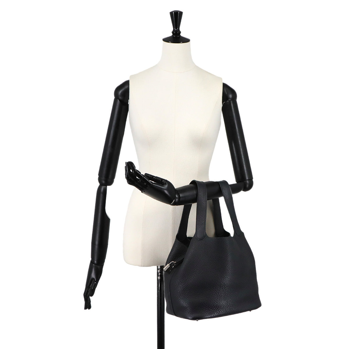 Picotin Lock MM Hand Bag Taurillon Clemence Black Purse