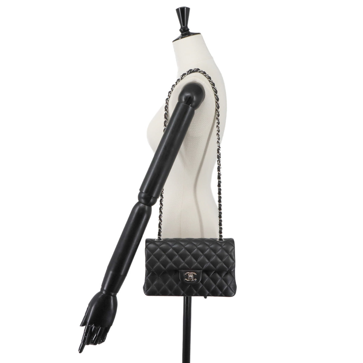 Matelasse 23 Chain Shoulder Bag Leather Black A01113 Purse
