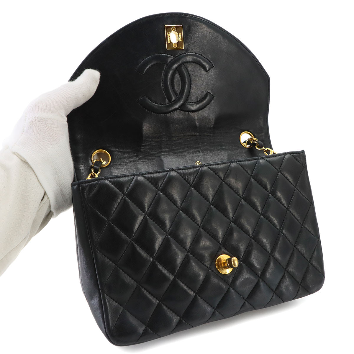 Matelasse Chain Shoulder Bag Leather Black Vintage Purse