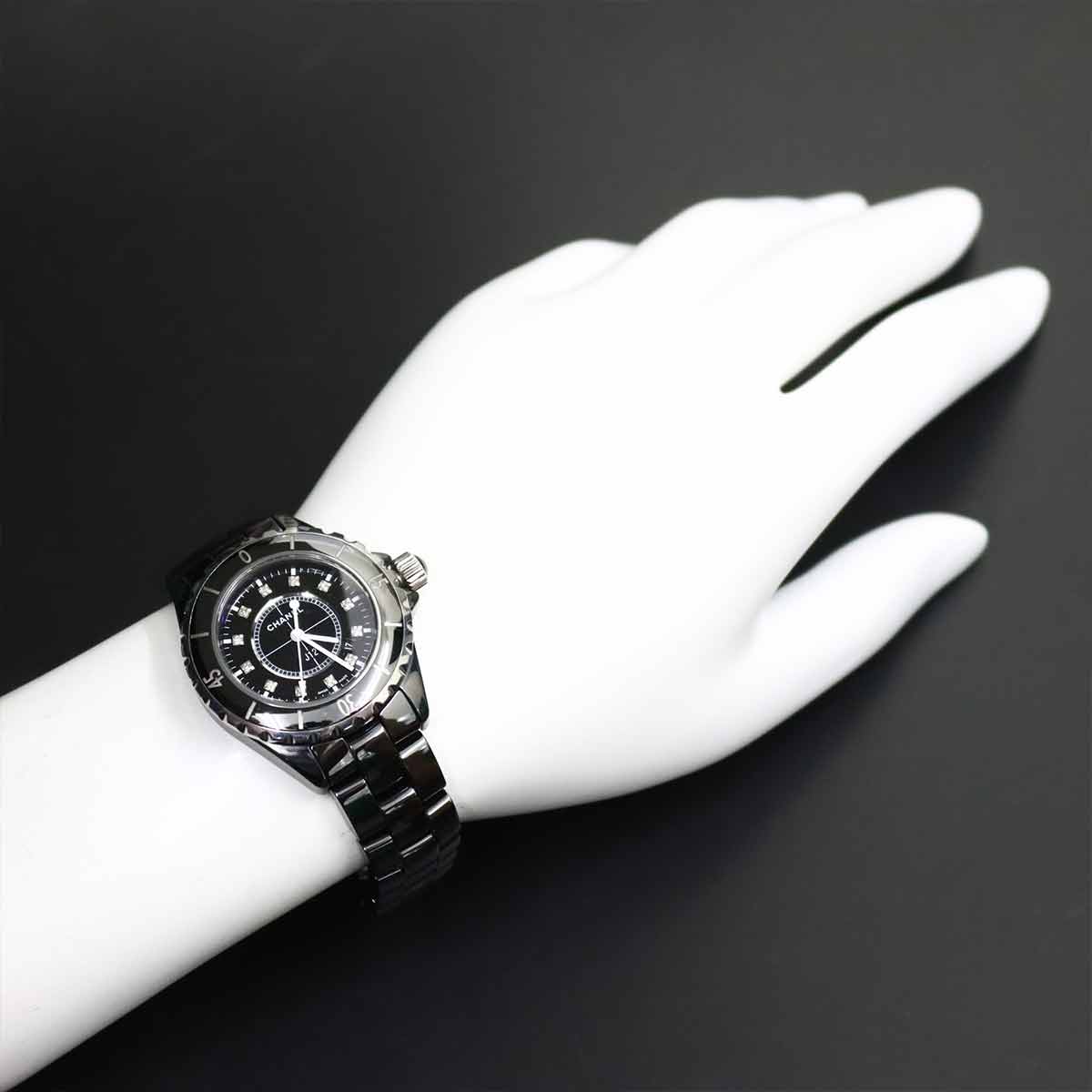 J12 H1625 12P Diamond Quartz Black Dial Ladies Watch