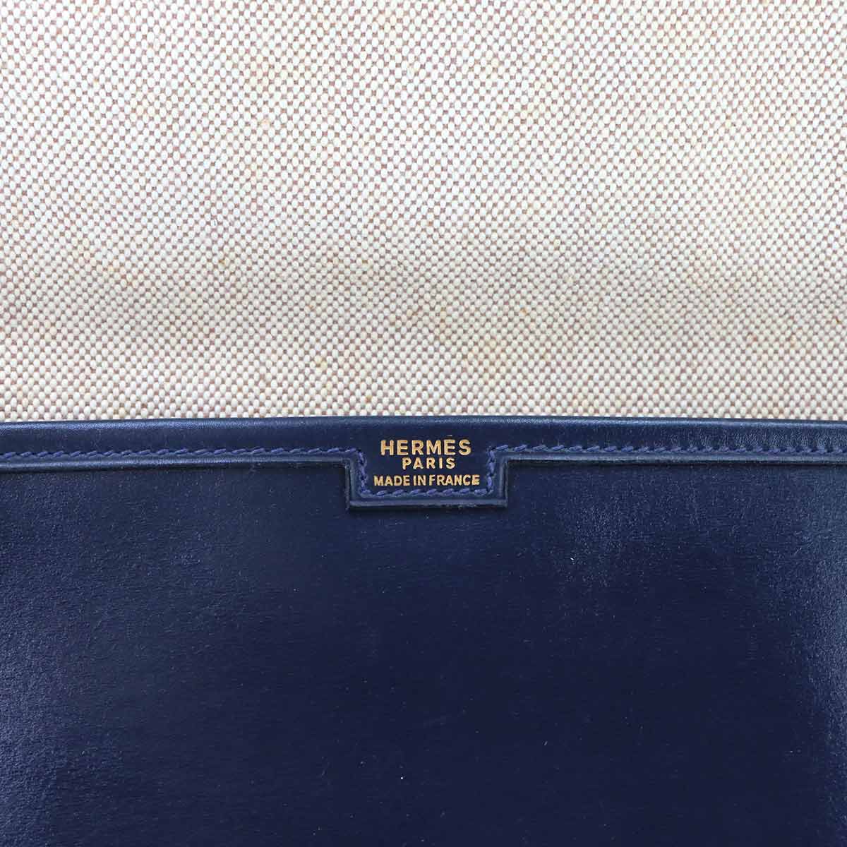 Jige GM Clutch Bag Box Calf Leather Navy Purse