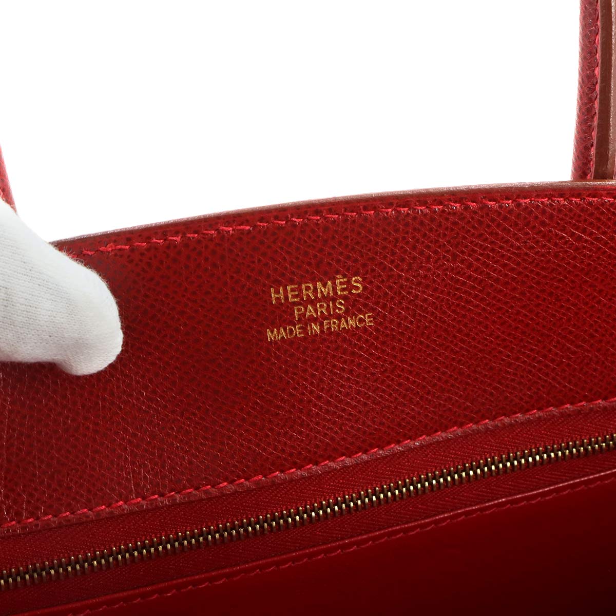 White Bass PM Tote Bag Graine lisse leather Red Purse