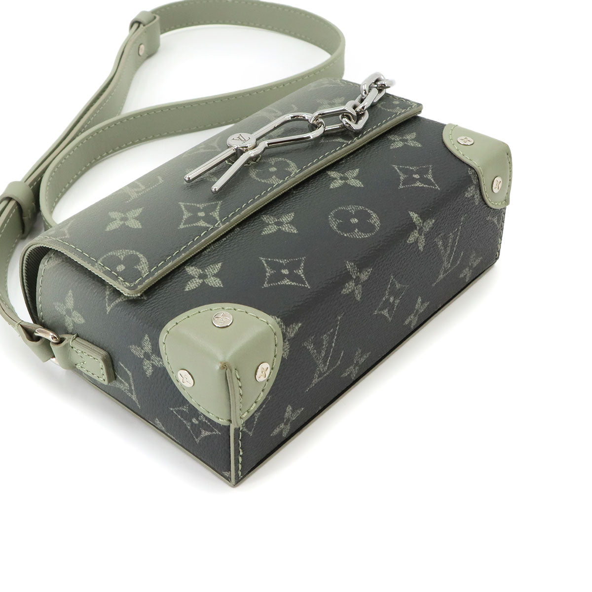 Monogram Gradient Steamer Wearable Wallet M11543 Purse