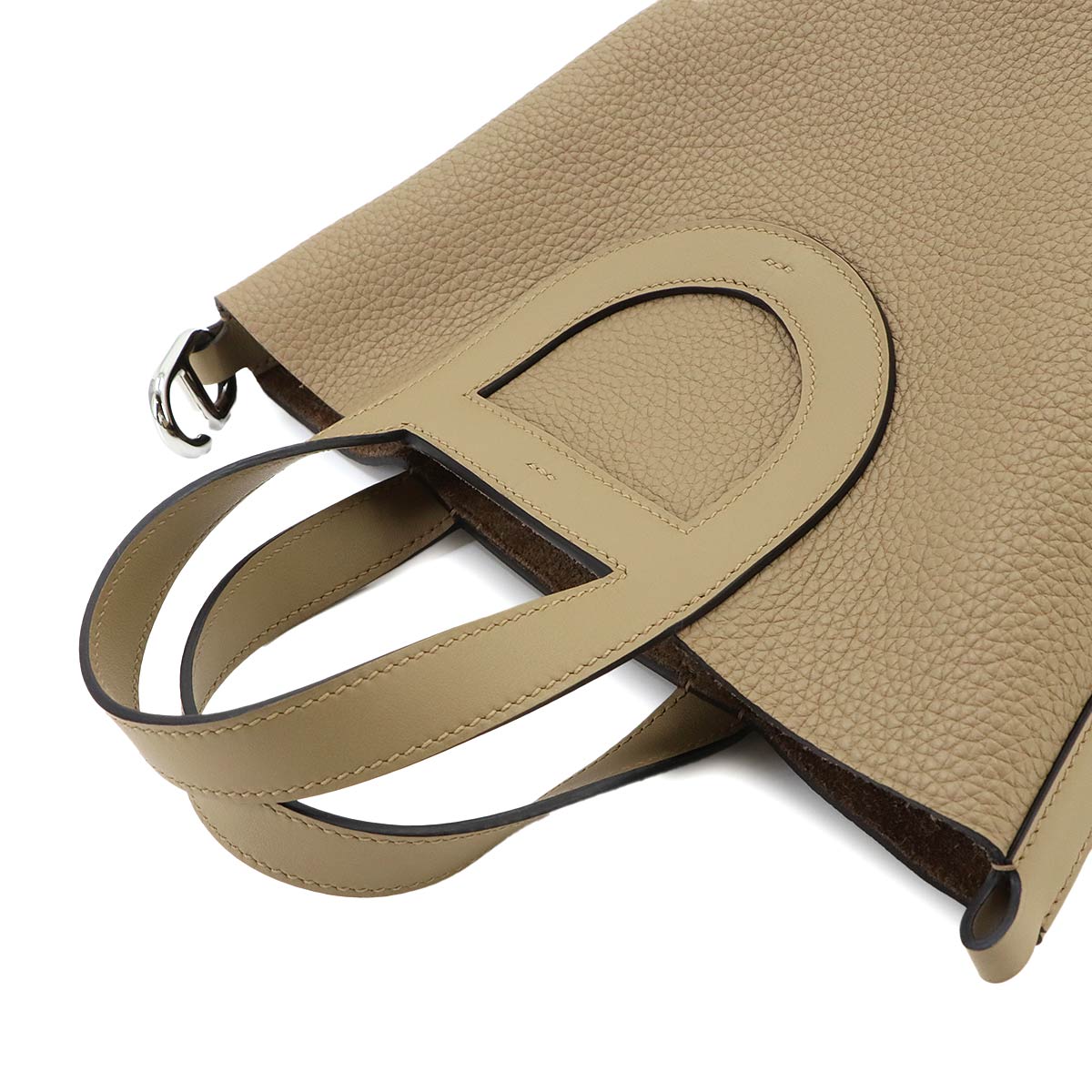 In the Loop 18 Hand Bag Taurillon Clemence Swift Beige Marfa