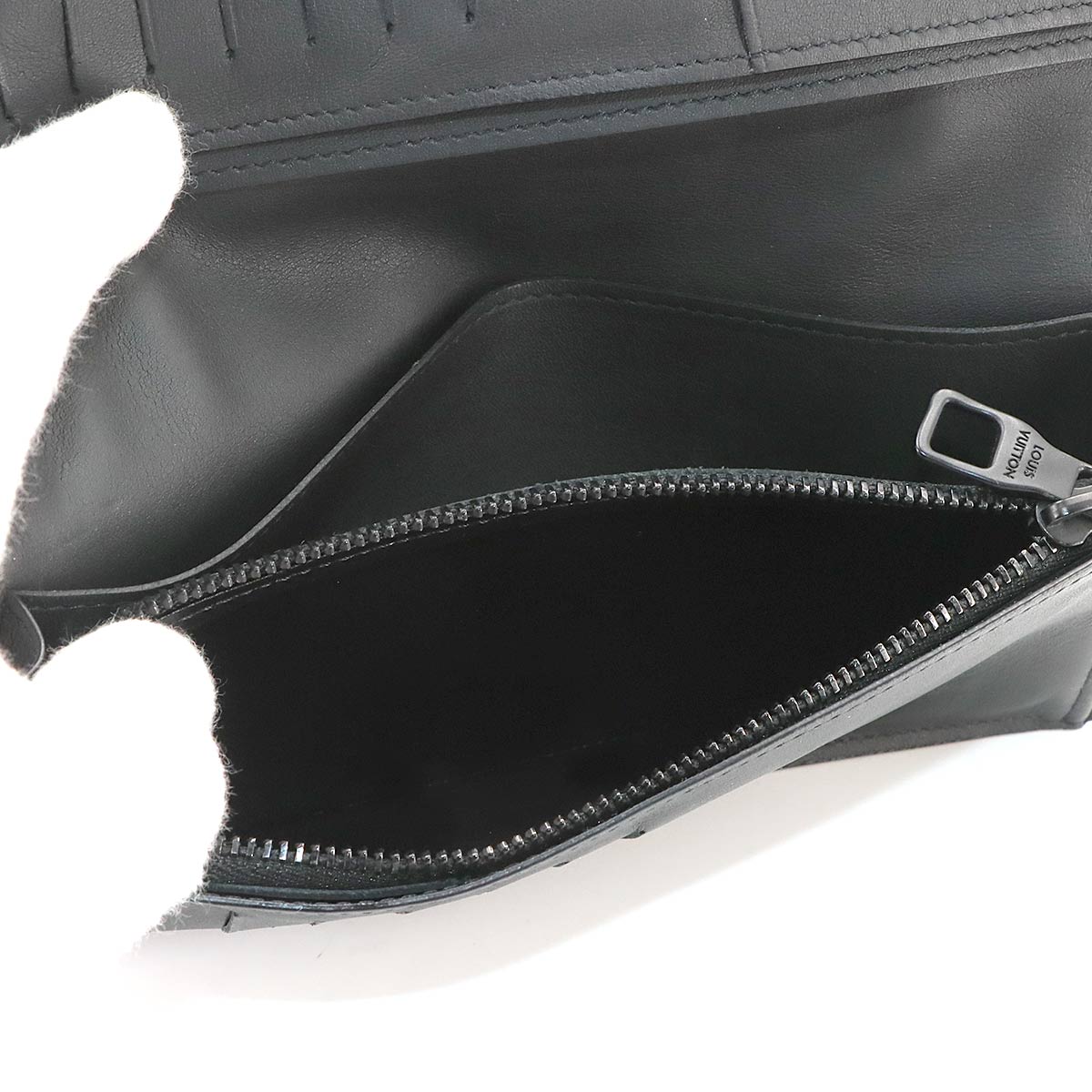 Brazza Wallet Taurillon leather Black M69038 Purse