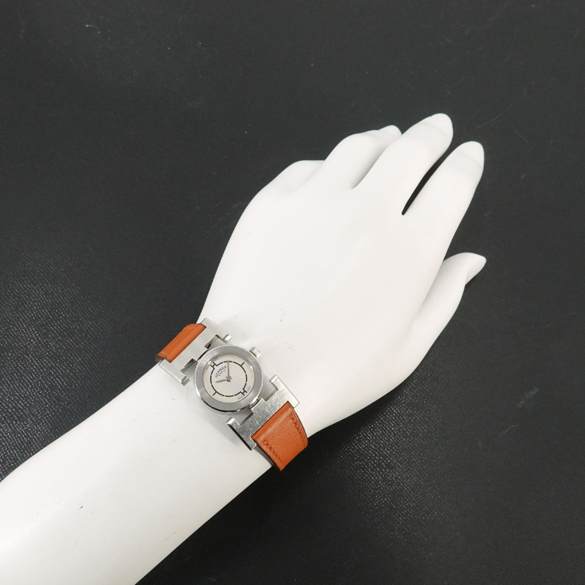 Paprika PA1.210 Vintage Ladies Watch Silver Dial Quartz