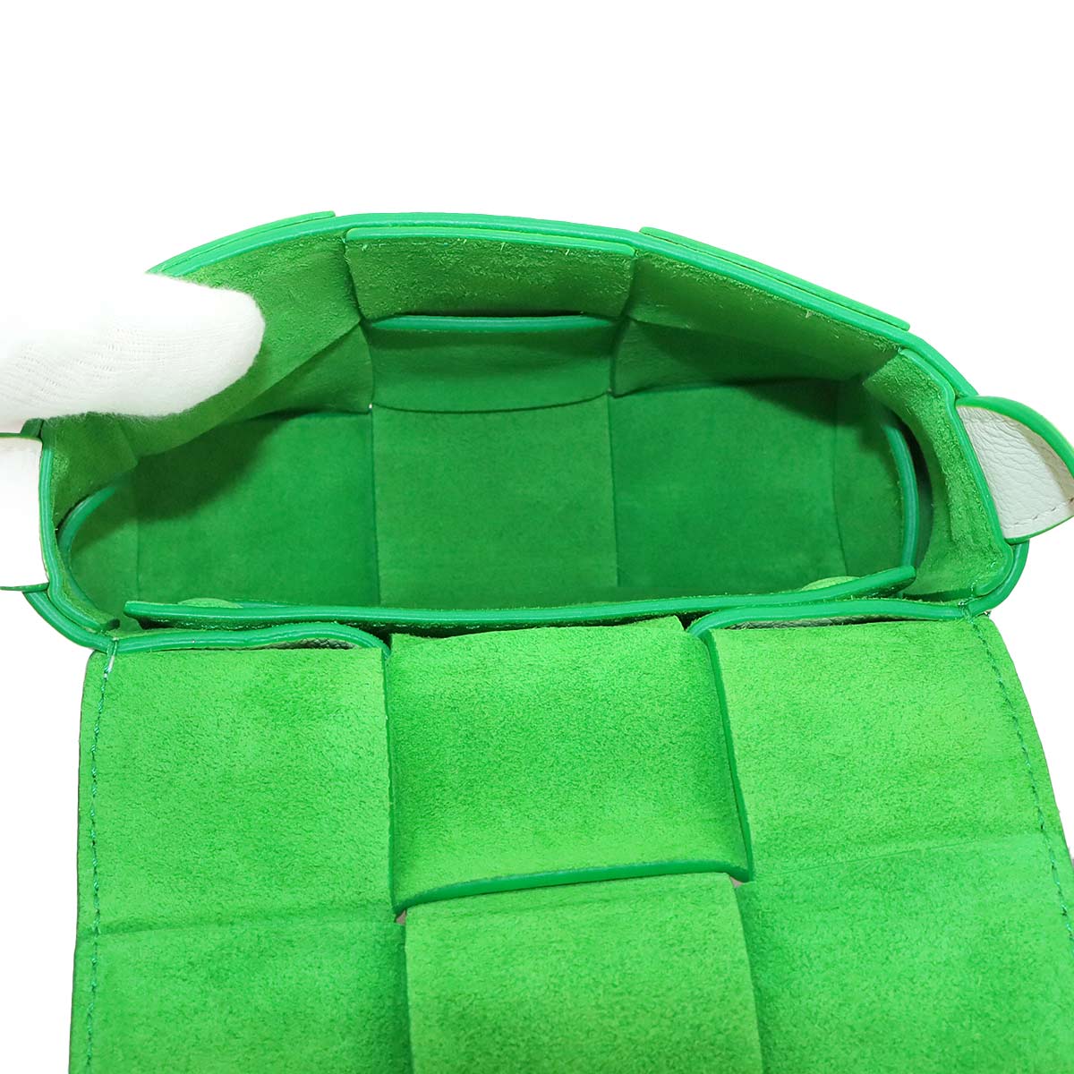 Intrecciato Candy Cassette Shoulder Bag Leather