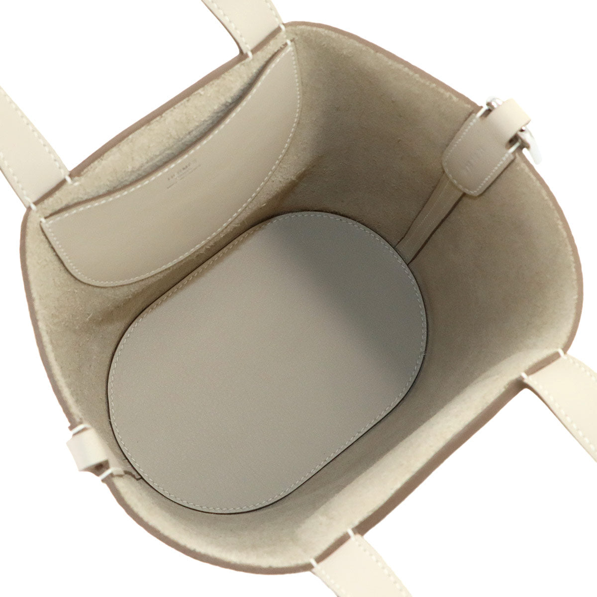 In the Loop 18 Hand Bag Taurillon Clemence Swift Craie