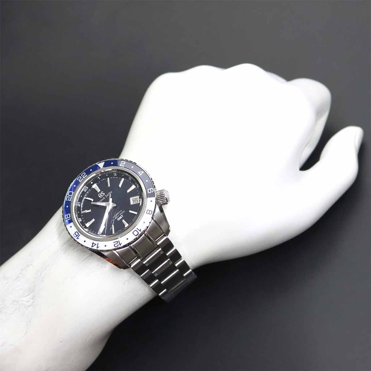 Sports Collection SBGJ237 Automatic Mens Watch