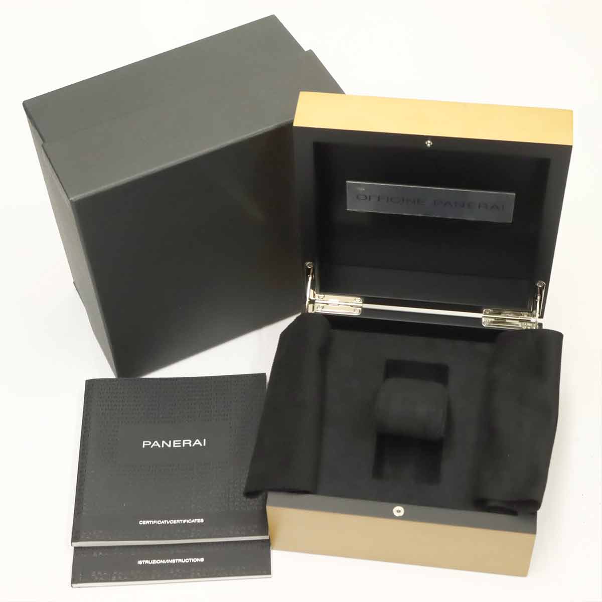 Luminor logo PAM00777 Hand winding Black Dial Mens