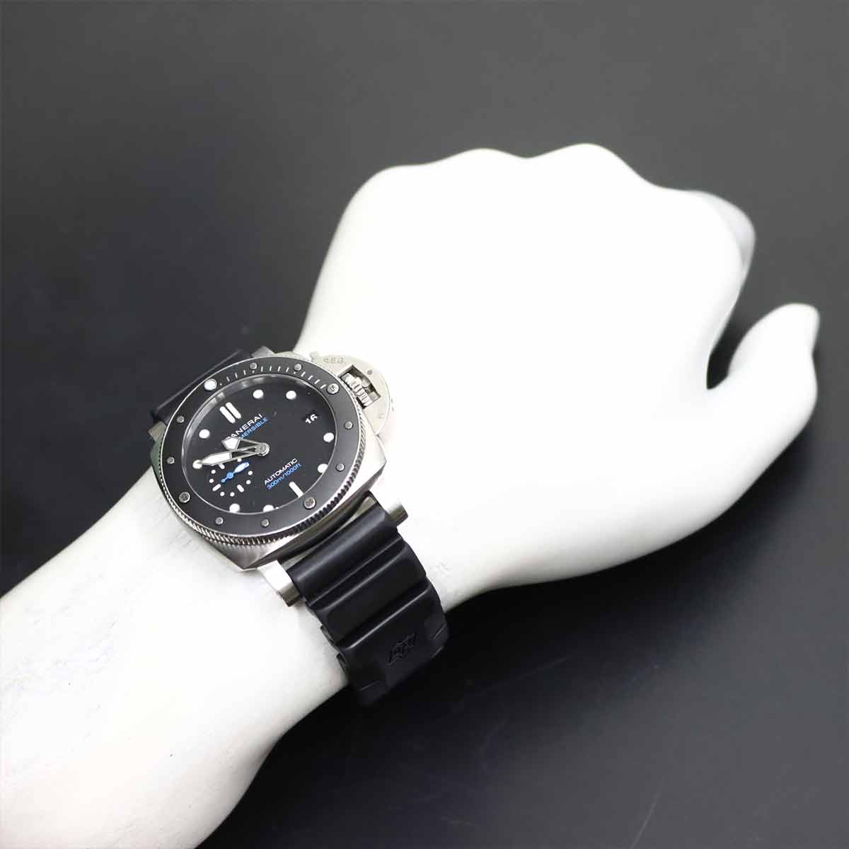 Submersible PAM00683 Date Black Dial Mens Watch