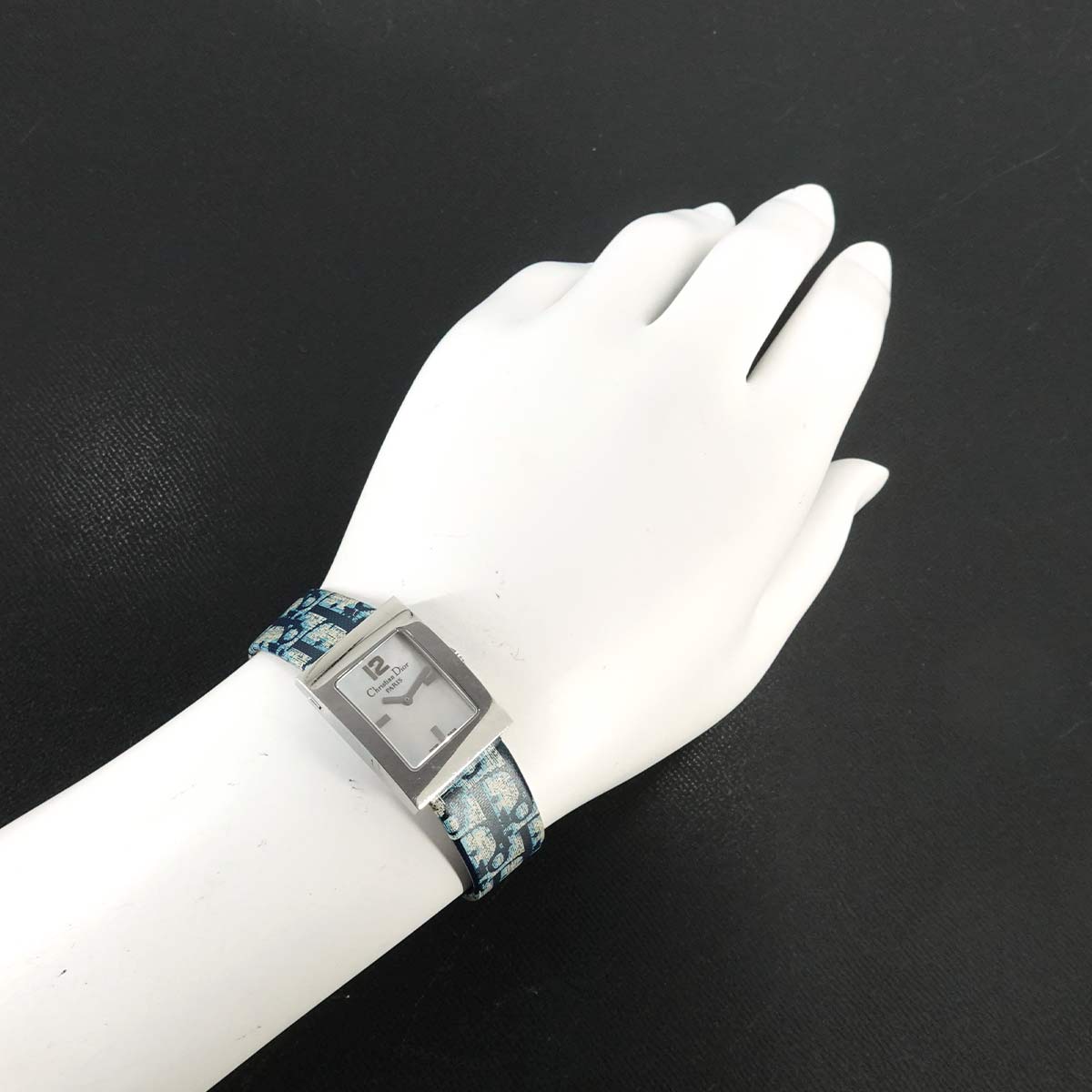 Maris D78-109 Quartz White Shell Dial Ladies Watch