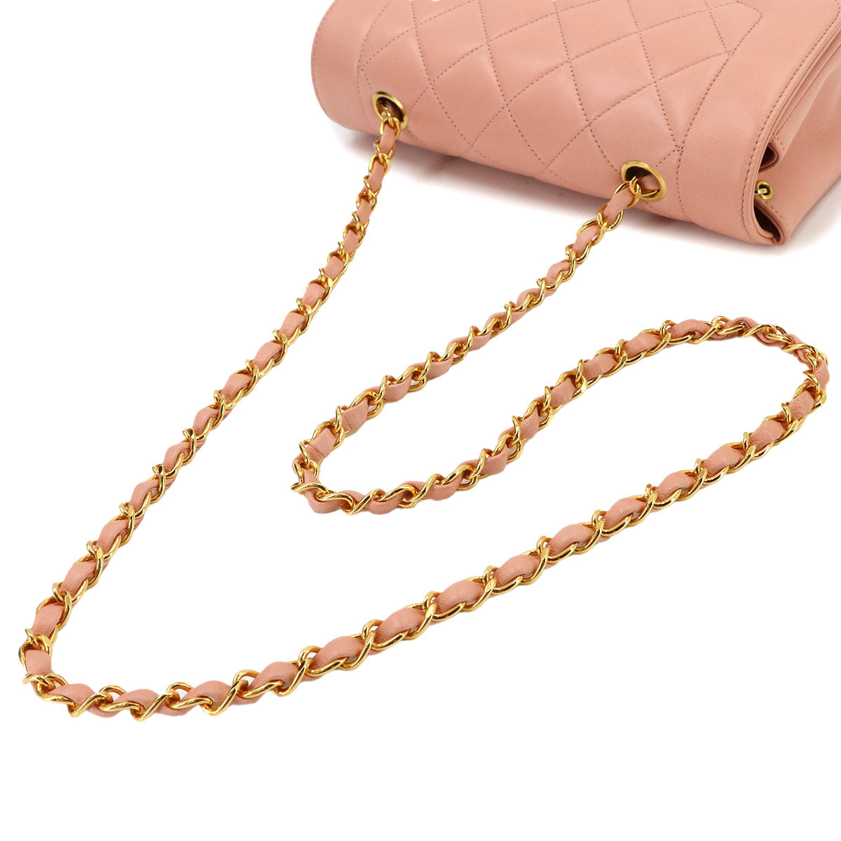 Diana Matelasse 22 Chain Shoulder Bag Leather A01164 Vintage